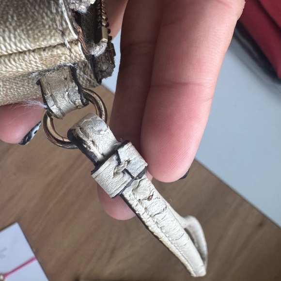 Coach | Double Zipper Wallet - Picture 13 of 15